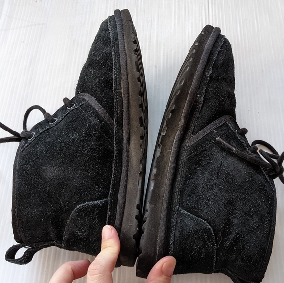 UGG Neumel Black Suede Leather Chukka Ankle Boots men\'s size 7 main image 5